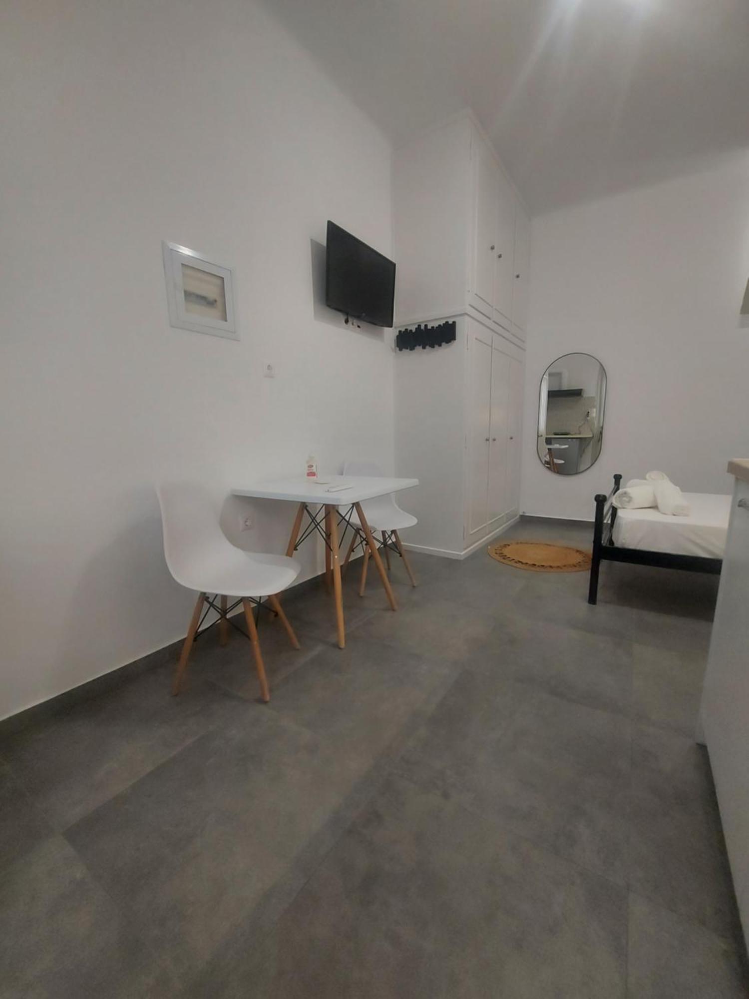 Anemela Studio Basic Naxos City Extérieur photo